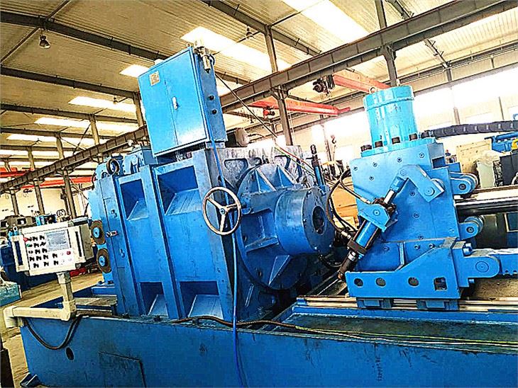 WXC165S CNC TÜÜP Tsentrita treipink